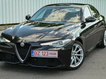 Alfa Romeo Giulia HD-T 2026-028