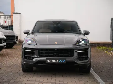 PORSCHE E-Hybrid Coupé SPORTDESIGN-AHK-22 -LEDER BEIGE