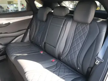 BYD SEAL U