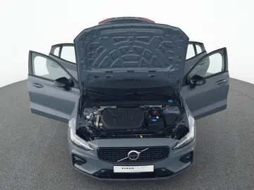 VOLVO S60 B4 Plus Dark 360 Panorama H&K StHz 20