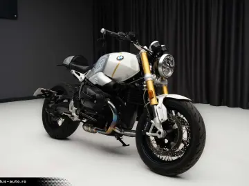 BMW R NINE T
