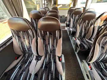 IVECO Rosero   Sprinter   Daily   25 Sitze   Klima