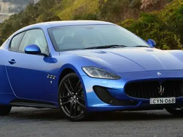 Maserati Granturismo HD-T 2026-044
