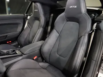 PORSCHE 992 Carrera GTS Cabriolet Carrera GTS