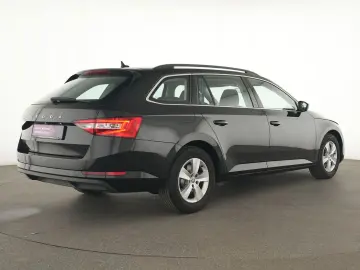 SKODA Superb Ambition