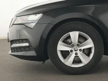 SKODA Superb Ambition