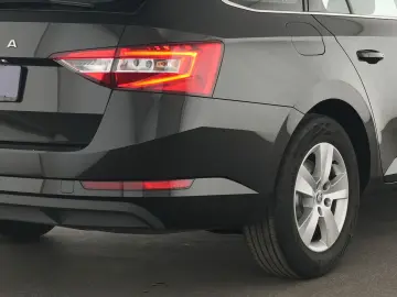 SKODA Superb Ambition