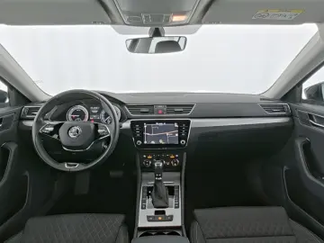 SKODA Superb Ambition