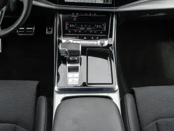 AUDI Q8 45 TDI quattro tiptronic Head UP Virtuell LED
