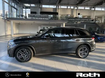 MERCEDES-BENZ GLC 300 AMG Pano AHK Night Winterp Digital 360