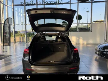 MERCEDES-BENZ GLC 300 AMG Pano AHK Night Winterp Digital 360