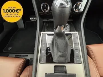 SKODA Superb 2.0 TSI 280 DSG L&K 4x4 Fahrerairbag ESP