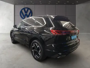 VW Touareg R-Line 3.0 V6 TSI 4Motion PANO STHZG HUD